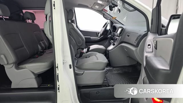 Hyundai The New Grand Starex 2019 Белый из Кореи, фото 2