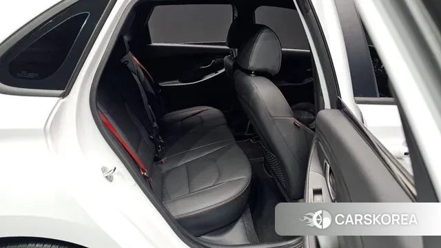 Hyundai i30 (PD) 2018 Белый из Кореи, фото 2