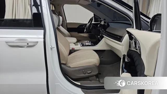 Kia Carnival 4th generation 2022 Белый из Кореи, фото 2