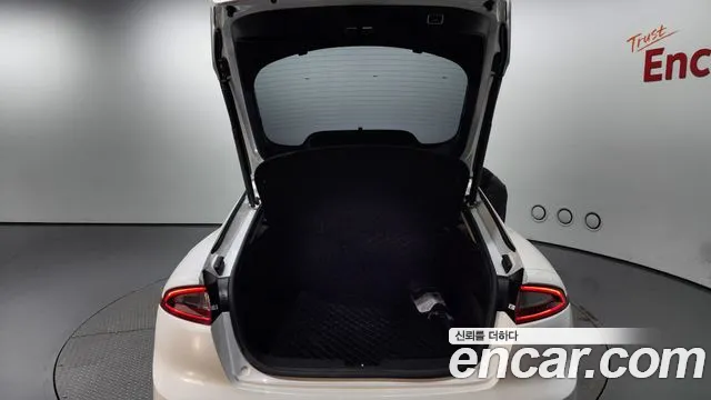 Kia Stinger 2018 Белый из Кореи, фото 2