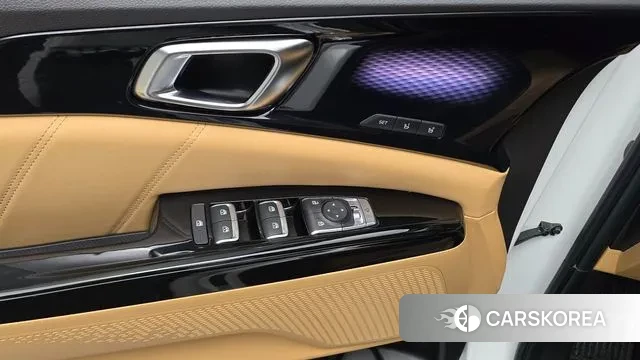 Kia Carnival 4th generation 2021 Белый из Кореи, фото 2