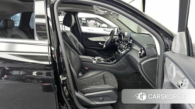 Mercedes-Benz GLC-Class X253 2019 Черный из Кореи, фото 2