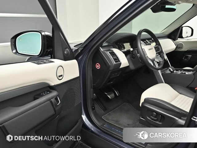 Land Rover Discovery 5 2025 Синий из Кореи, фото 2