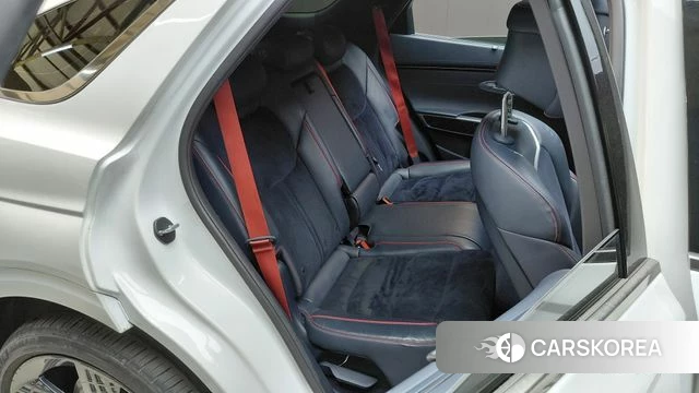 Genesis GV70 2021 Белый из Кореи, фото 2