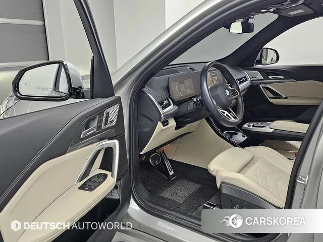 BMW X1 (U11) 2023 Серебристо-серый из Кореи, фото 2