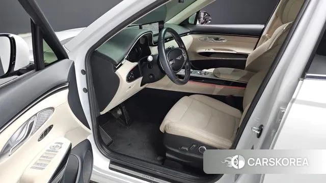 Genesis GV70 2021 Белый из Кореи, фото 2