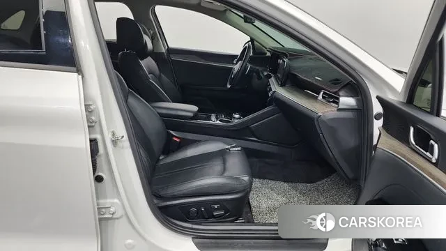 Kia K5 3rd generation 2020 Белый из Кореи, фото 2