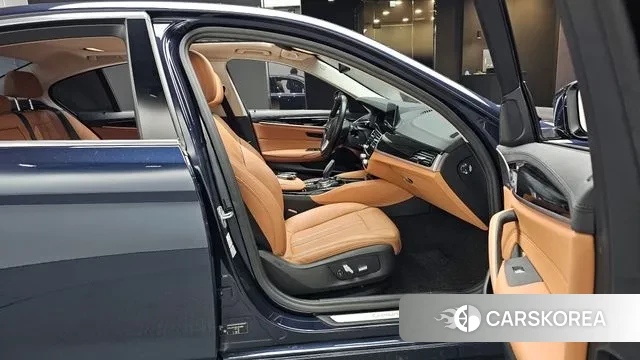 BMW 5 Series (G30) 2020 Синий из Кореи, фото 2