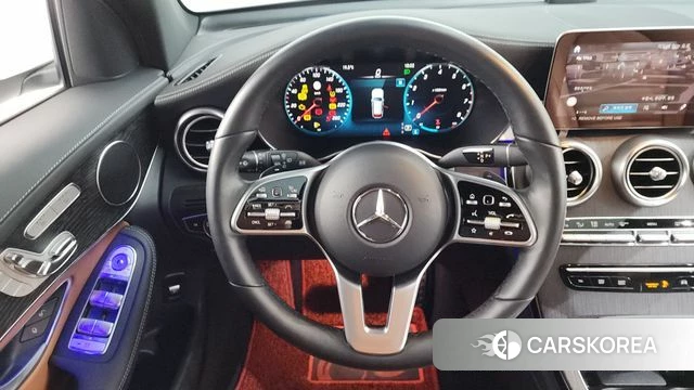 Mercedes-Benz GLC-Class X253 2022 Белый из Кореи, фото 2