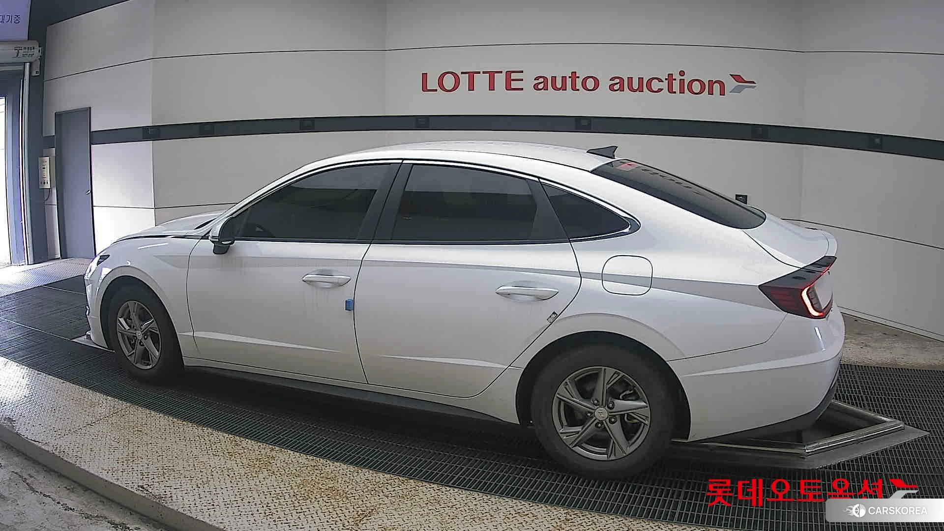 Hyundai Sonata 2022 Белый из Кореи, фото 2