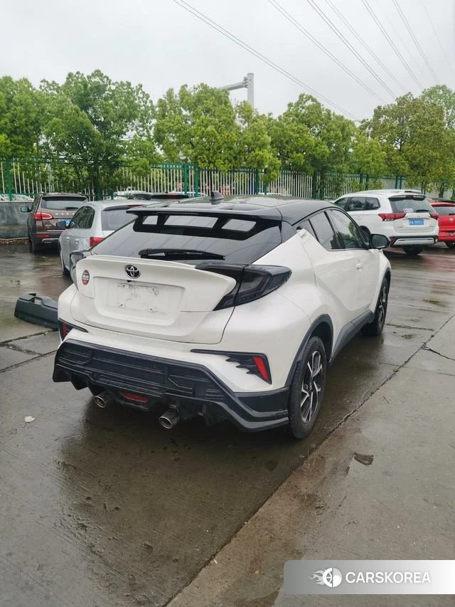 Toyota C-HR 2019 Белый из Китая, фото 2
