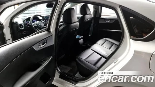 Kia The New K3 2nd generation id 2642087 из Кореи 2