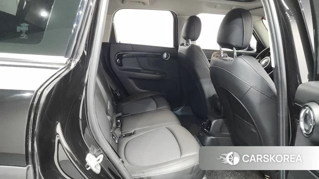 Mini Cooper D Countryman 2021 Черный из Кореи, фото 2