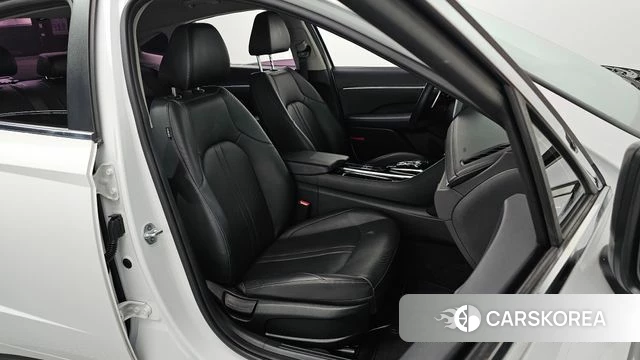 Hyundai Sonata (DN8) 2019 Белый из Кореи, фото 2