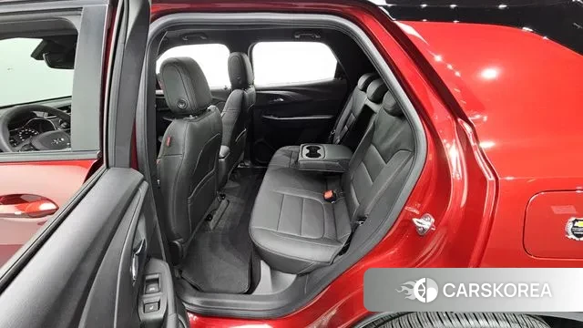 Chevrolet (GM Daewoo) Trailblazer 2022 Красный из Кореи, фото 2