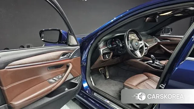 BMW 5 Series (G30) 2020 Синий из Кореи, фото 2