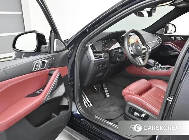 BMW X6 (G06) 2021 Черный из Кореи, фото 2