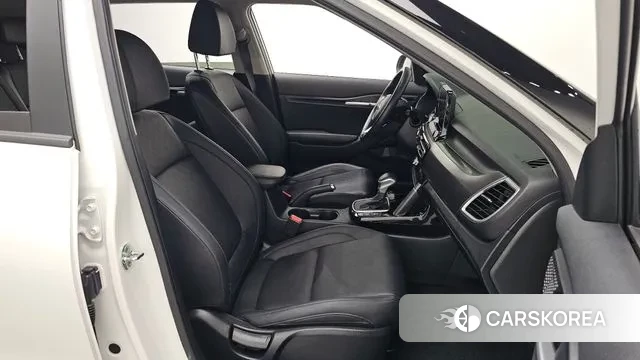 Kia Seltos 2021 Белый из Кореи, фото 2