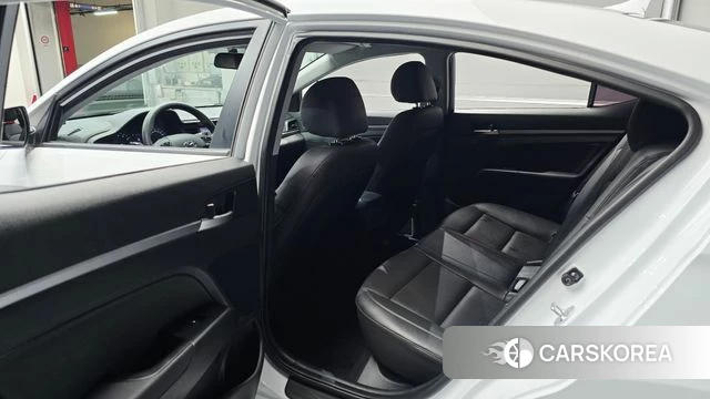 Hyundai The New Avante AD 2019 Белый из Кореи, фото 2