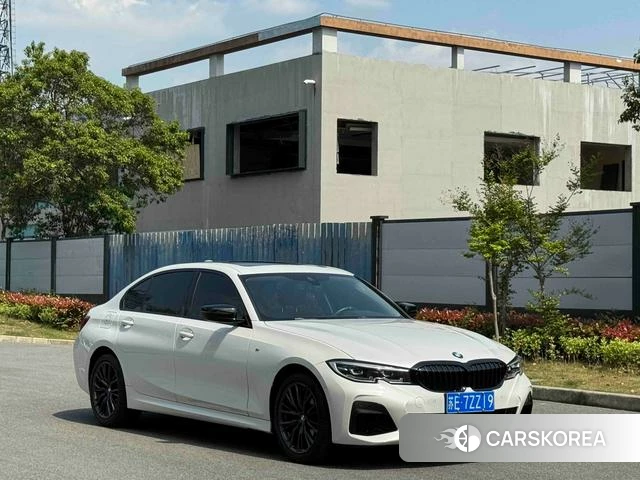 BMW 3 series 2022 Белый из Китая, фото 2