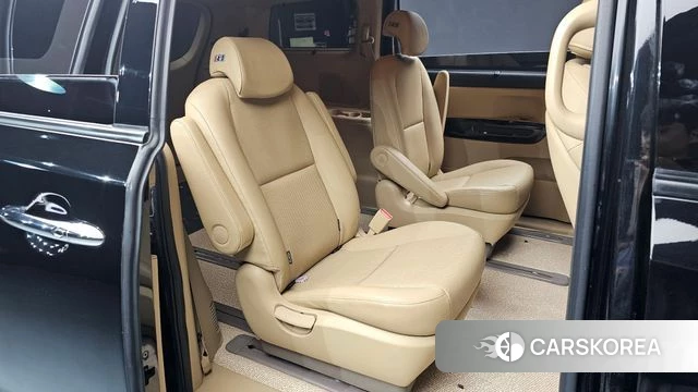 Kia The New Carnival 2018 Черный из Кореи, фото 2
