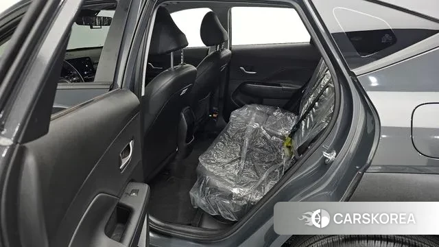 Hyundai Kona (SX2) 2023 Серый из Кореи, фото 2