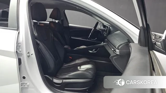 Hyundai Avante (CN7) 2021 Белый из Кореи, фото 2