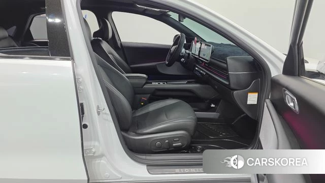 Hyundai Ionic 6 2023 Белый из Кореи, фото 2