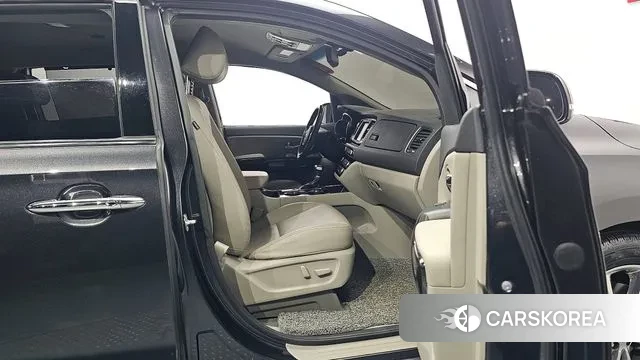 Kia The New Carnival 2020 Серый из Кореи, фото 2