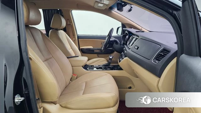 Kia The New Carnival 2019 Черный из Кореи, фото 2