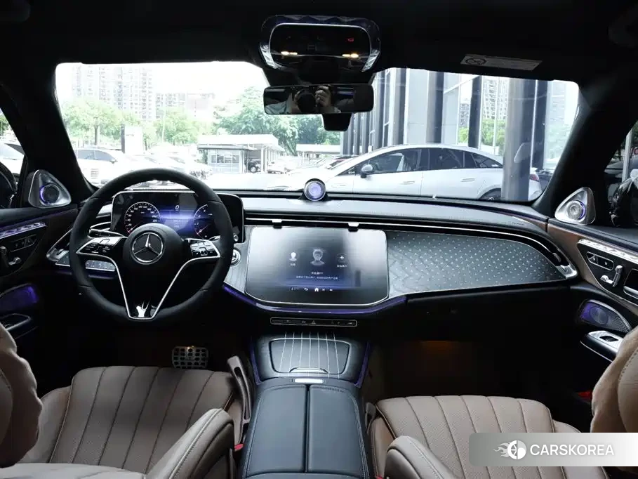 Mercedes-Benz E-Class 2026 Черный из Китая, фото 2
