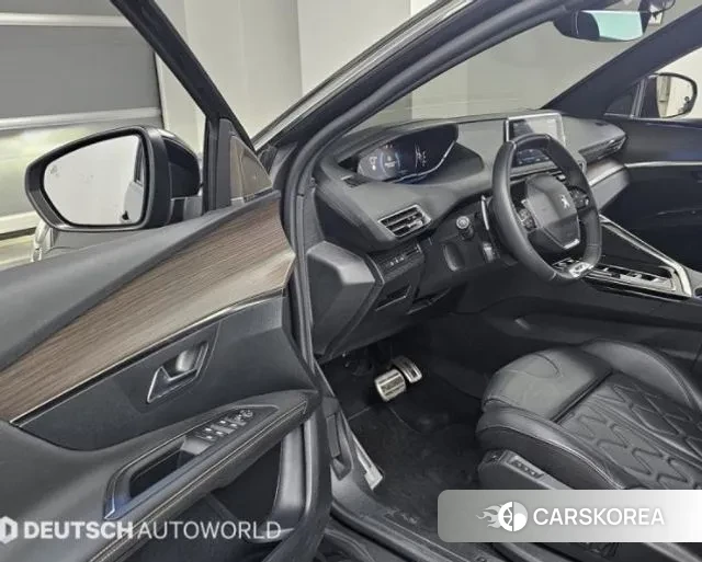 Peugeot 3008 second generation 2024 Серый из Кореи, фото 2