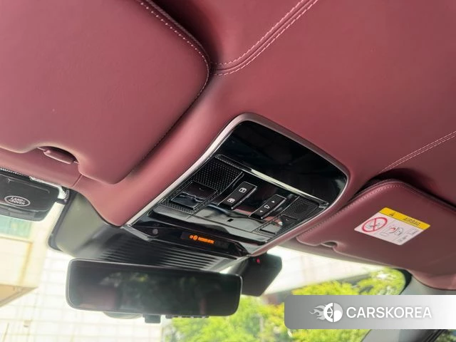Land Rover Range Rover 5th Generation 2025 Черный из Кореи, фото 2