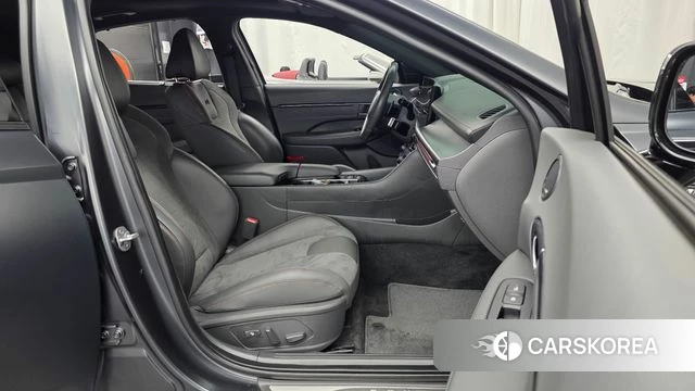 Hyundai Sonata D Edge (DN8) 2024 Черный из Кореи, фото 2