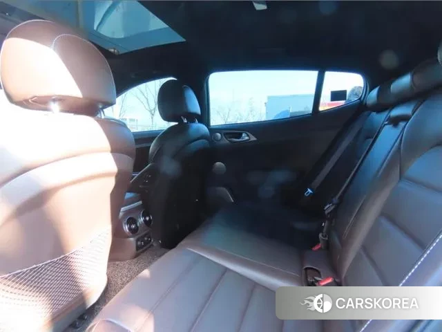 Kia Stinger 2019 Синий из Кореи, фото 2