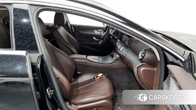 Mercedes-Benz CLS-Class C257 2021 Черный из Кореи, фото 2