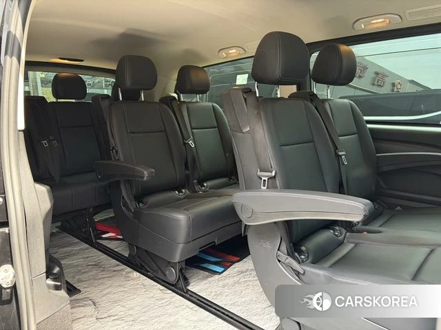 Mercedes-Benz Vito 2024 Черный из Китая, фото 2