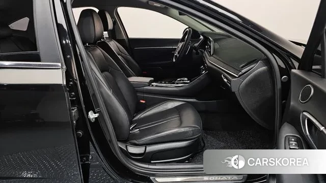 Hyundai Sonata (DN8) 2019 Черный из Кореи, фото 2