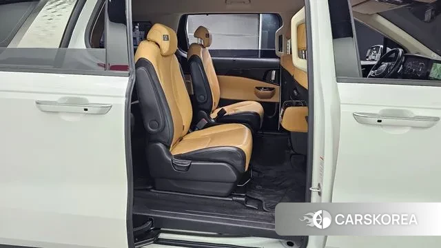 Kia Carnival 4th generation 2022 Белый из Кореи, фото 2