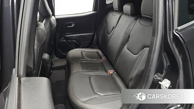 Jeep Renegade 2019 Черный из Кореи, фото 2