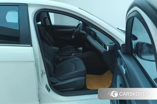Ford Forrest 2021 Белый из Китая, фото 2