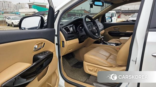 Kia The New Carnival 2018 Белый из Кореи, фото 2