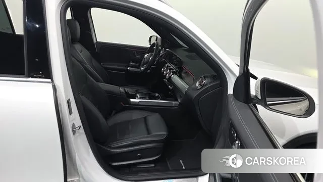 Mercedes-Benz EQB X243 2023 Белый из Кореи, фото 2