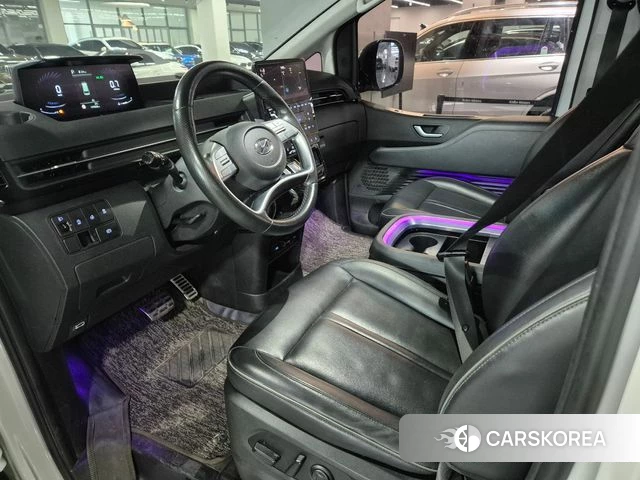 Hyundai Staria 2021 Белый из Кореи, фото 2