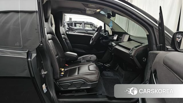 BMW i3 2018 Черный из Кореи, фото 2