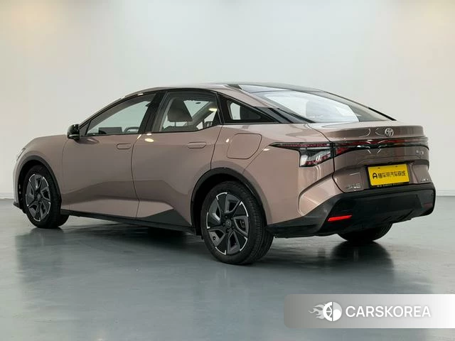 Toyota bZ3 2023 Другой из Китая, фото 2