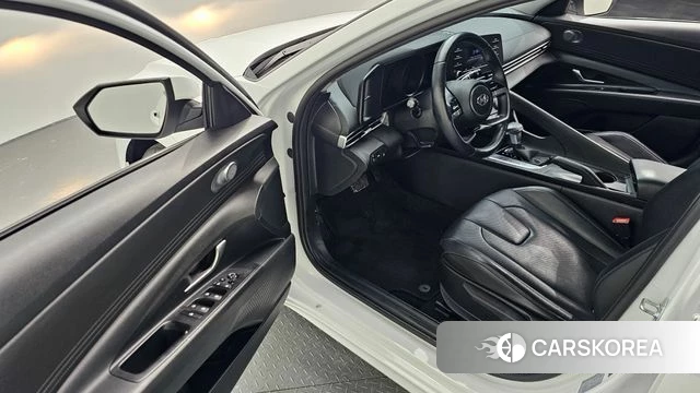 Hyundai Avante (CN7) 2022 Белый из Кореи, фото 2