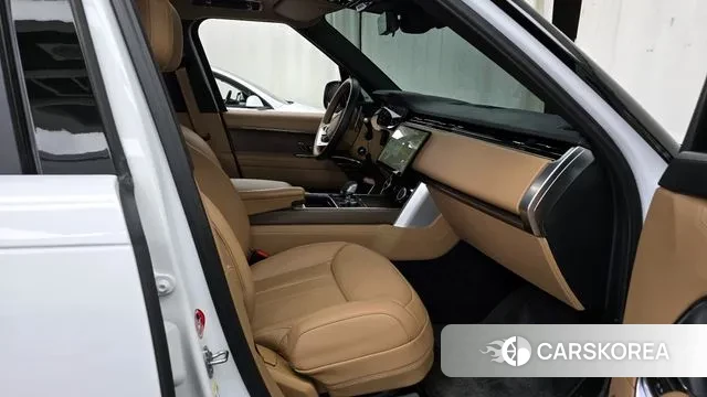 Land Rover Range Rover 5th Generation 2022 Белый из Кореи, фото 2