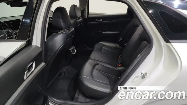 Kia K5 3rd generation 2022 Белый из Кореи, фото 2