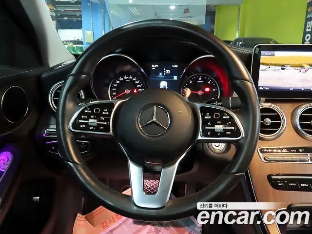 Mercedes-Benz C-Class W205 2019 Темно-зеленый из Кореи, фото 2